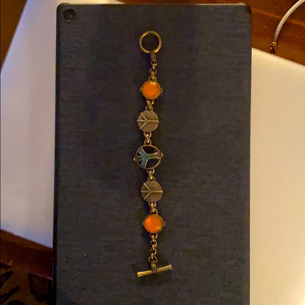 Bracelet